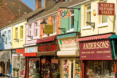 Transforming Wesley Street with help from Dulux Weathershield